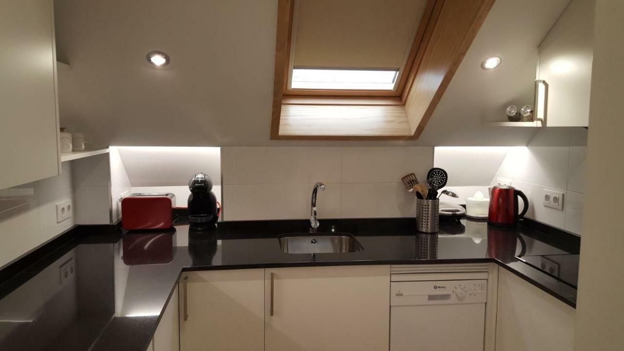 Estudio Atico Con Altillo โอว์เรนเซ ภายนอก รูปภาพ