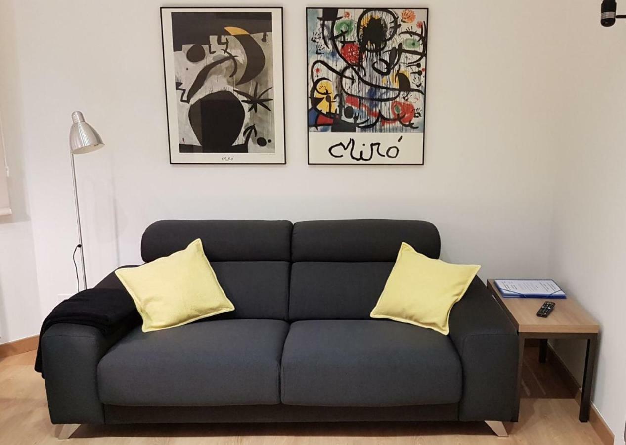 Estudio Atico Con Altillo โอว์เรนเซ ภายนอก รูปภาพ
